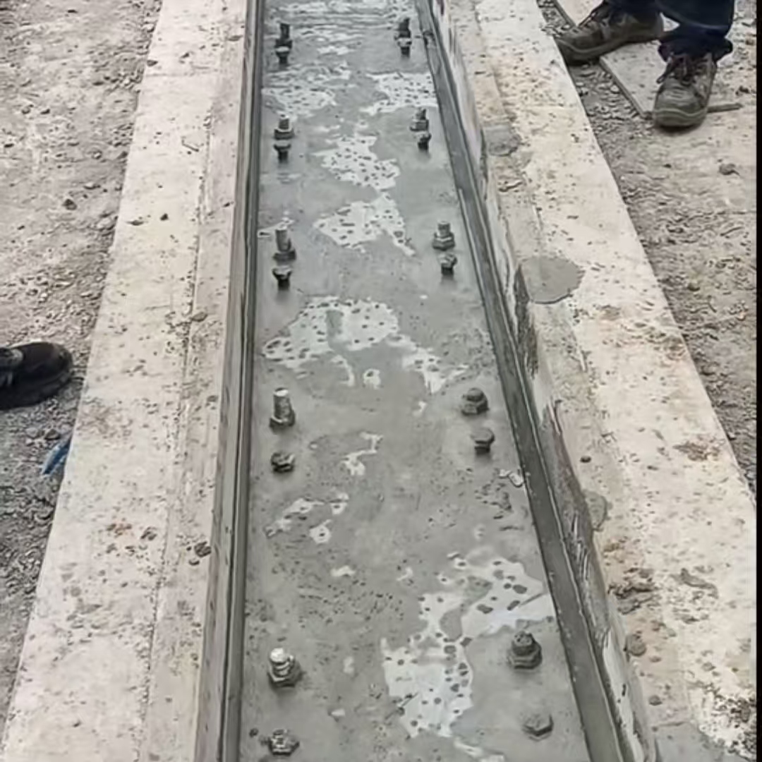 尖扎环氧树脂轨道胶泥是什么？用在哪里？